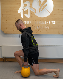 SplitSquat